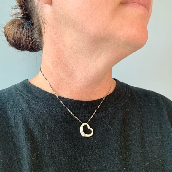 Elsa Peretti for Tiffany & Co Silver Open Heart Necklace - Picture 10 of 11